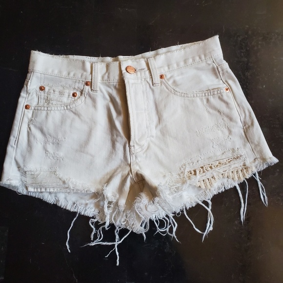 We the Free Off-White Ripped High Waisted Shorts - Picture 1 of 5